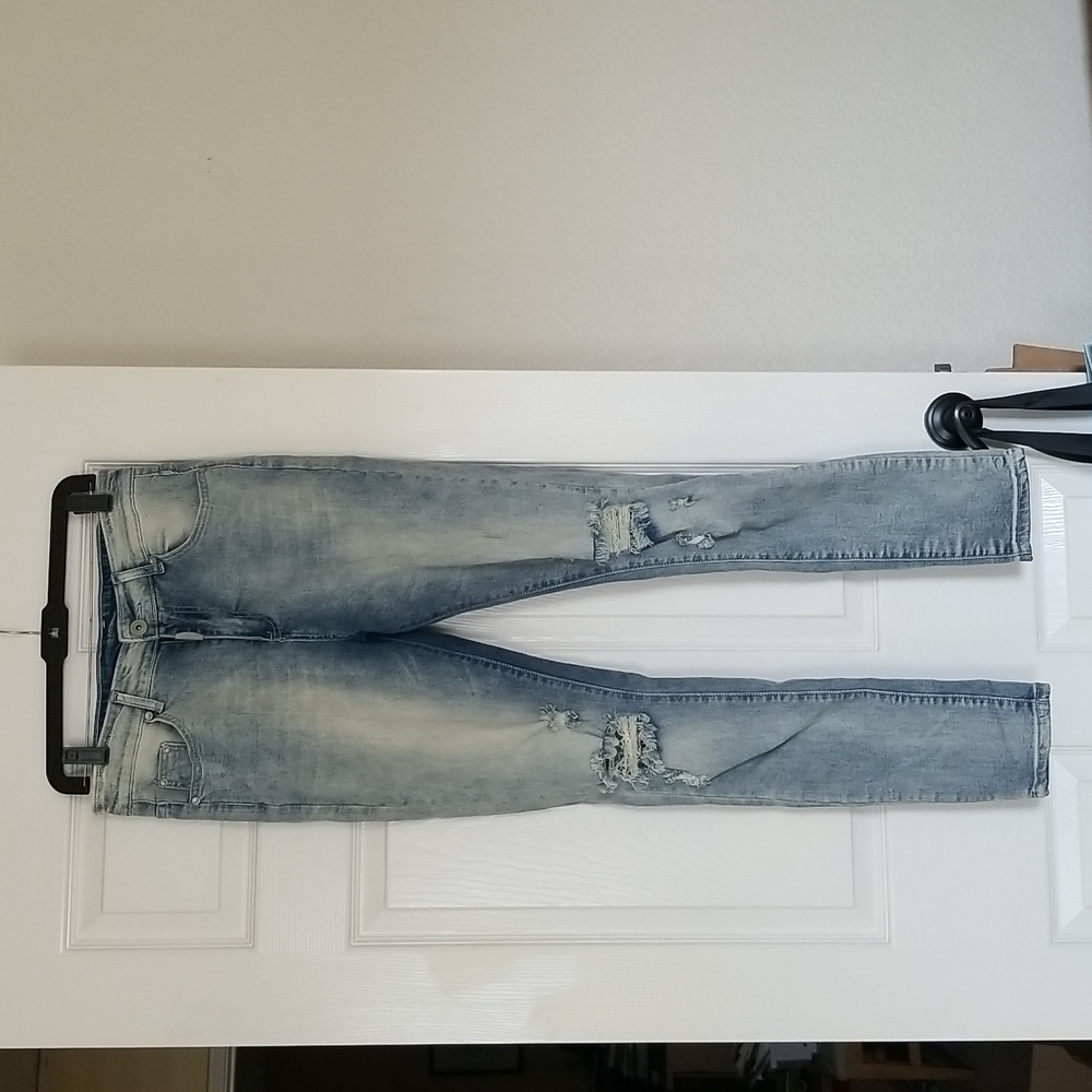 Men's size 30 Black Icon jeans
